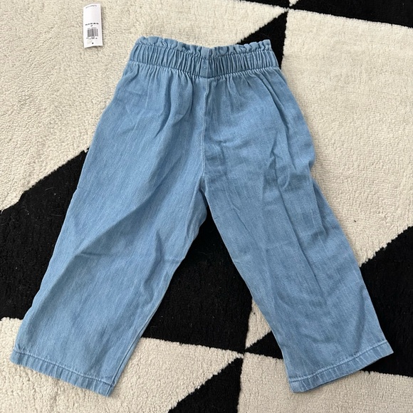 Old Navy Wide Leg Chambray Pants - Picture 2 of 4